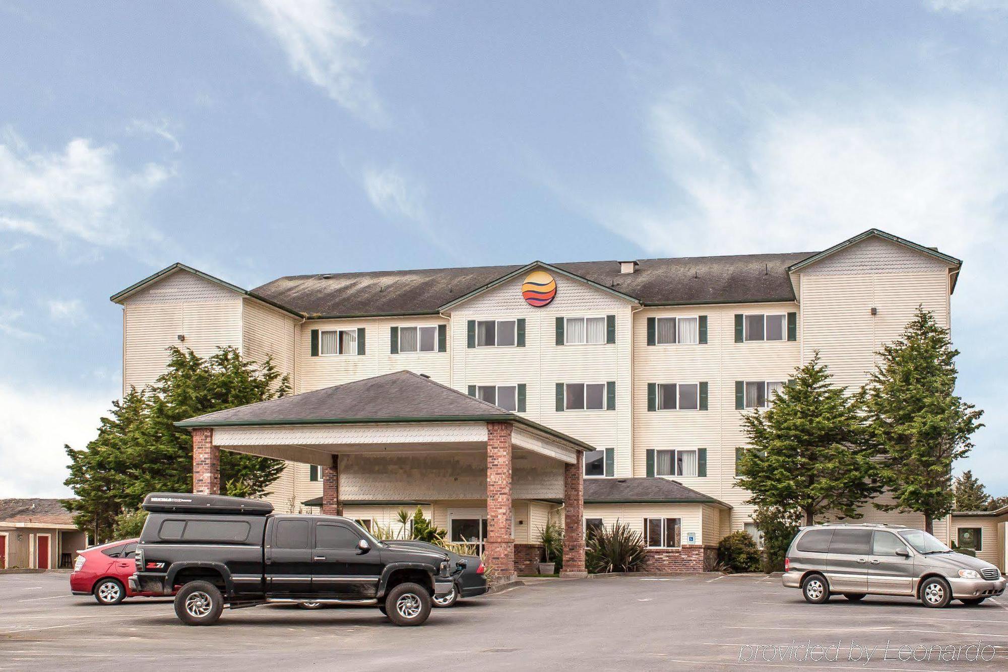 Comfort Inn & Suites Ocean Shores Exterior photo